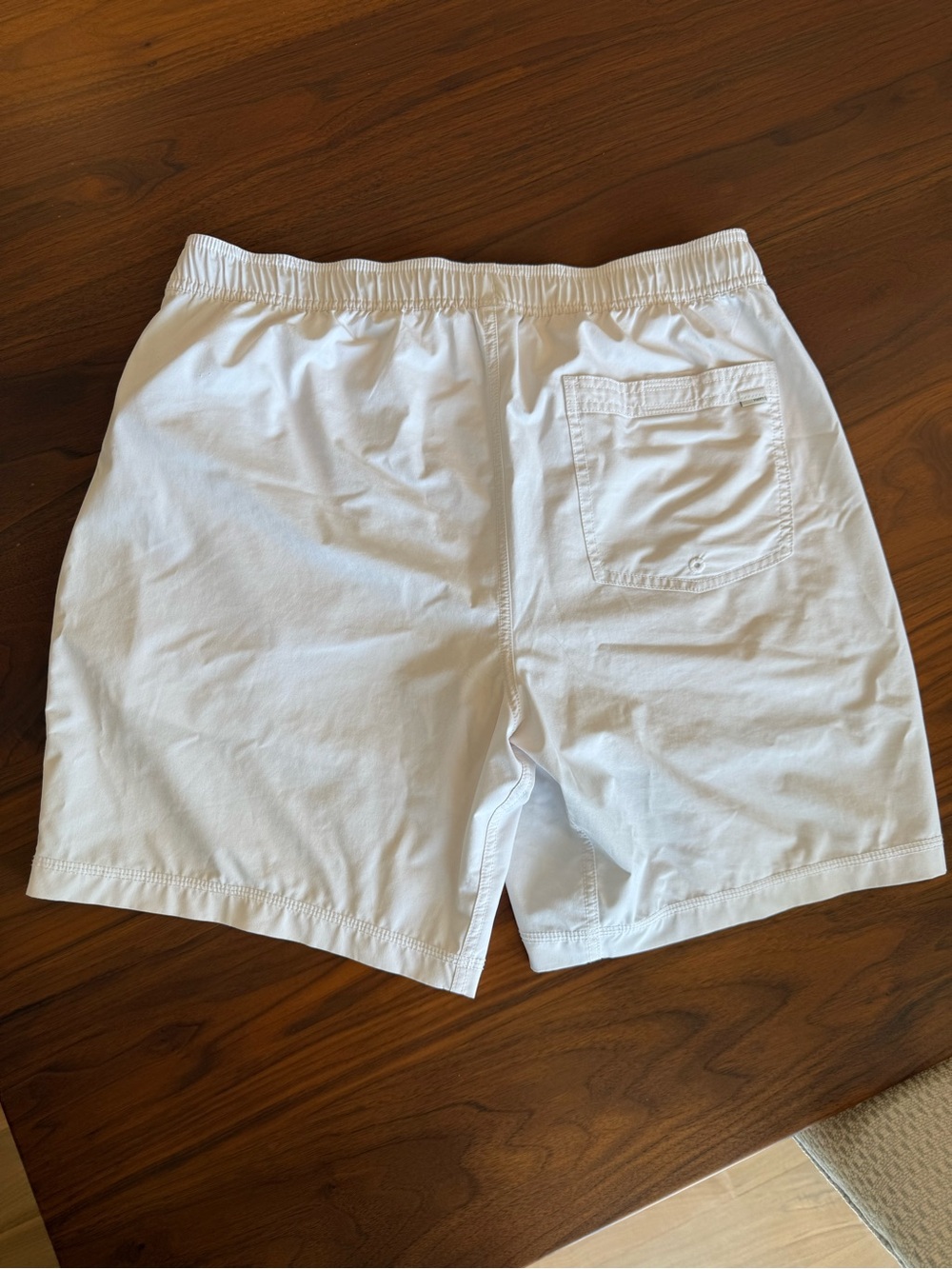 VUORI Kore Shorts White (lined) 7”- Excellent Condition - Size Large - Picture 2 of 7